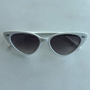 Free People Cat Eye sunglasses